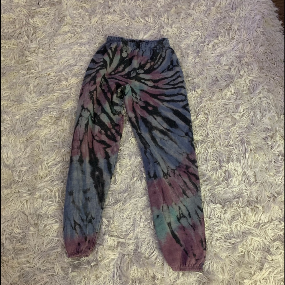 urban outfitters tiedie sweatpants